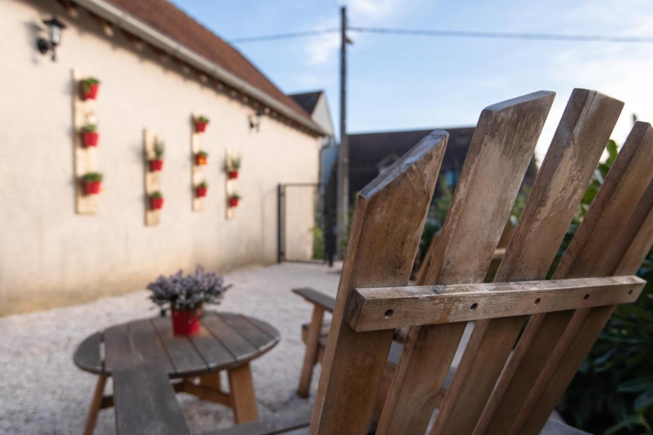 J&J Room - Hébergement d'exception prés de Provins! Le Bas Courton Esterno foto